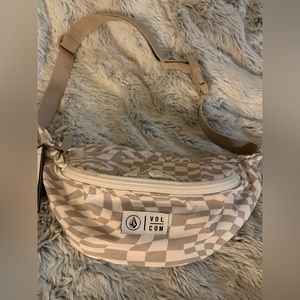 Volcom Checker Fanny Pack Bag New with tags